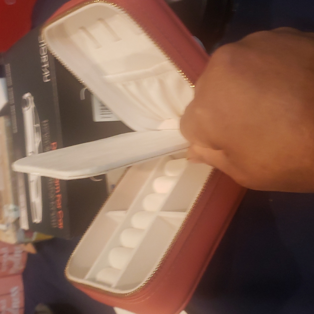 Travel Accessory Box - Picture 3 of 6